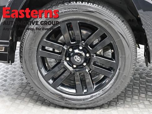 Used 2019 Toyota 4Runner Limited image 31