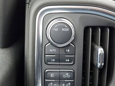 Used 2022 GMC Sierra 3500 Denali image 25