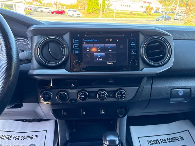 Used 2017 Toyota Tacoma TRD Sport w/ Tow Package (A/T) AWD/4WD image 19