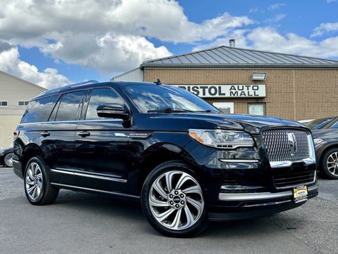 Used 2022 Lincoln Navigator Reserve image 56