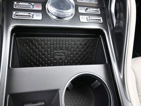 New 2026 Lincoln Nautilus Premier AWD/4WD image 23