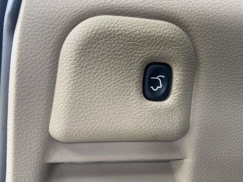 Used 2016 Jeep Grand Cherokee Limited AWD/4WD image 11