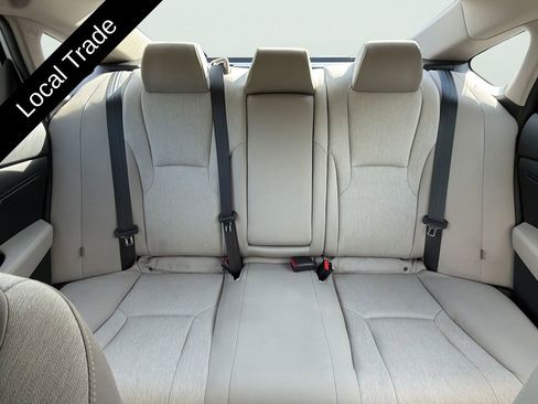 Used 2024 Honda Accord EX image 31