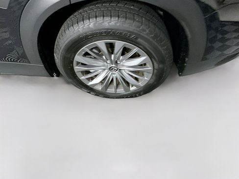 Used 2024 MAZDA CX-90 3.3 Turbo w/ Select Package image 11