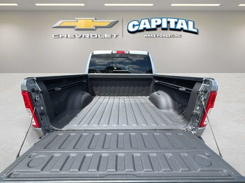 Used 2022 RAM 1500 Big Horn AWD/4WD image 34
