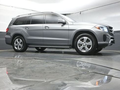 Used 2017 Mercedes-Benz GLS 450 4MATIC image 35