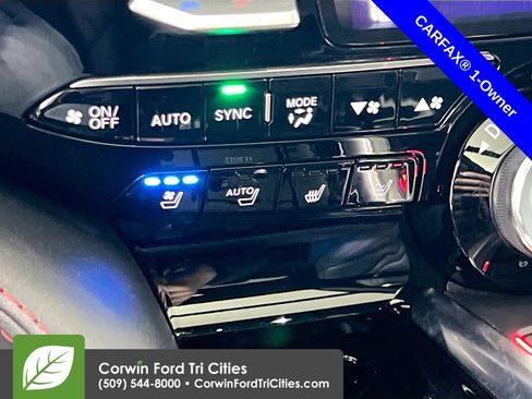 Used 2025 Acura MDX Type S AWD/4WD image 25