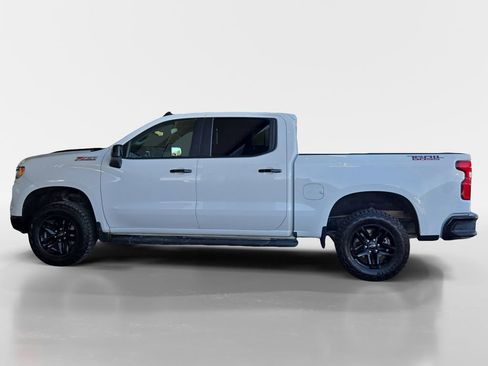 Used 2024 Chevrolet Silverado 1500 LT Trail Boss w/ Protection Package AWD/4WD image 2