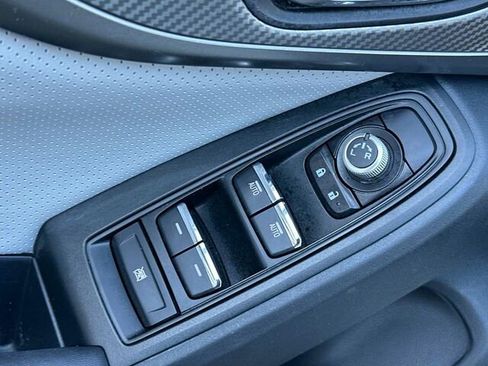 Used 2022 Subaru Crosstrek 2.5i Limited w/ Moonroof Package 2 image 13