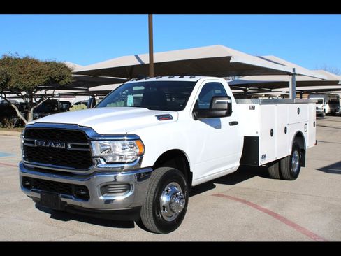 Used 2024 RAM 3500 Tradesman image 1