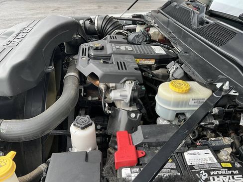 Used 2021 RAM 2500 Tradesman w/ Safety Group AWD/4WD image 44