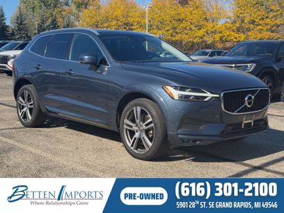 Used 2021 Volvo XC60 T5 Momentum w/ Premium Package