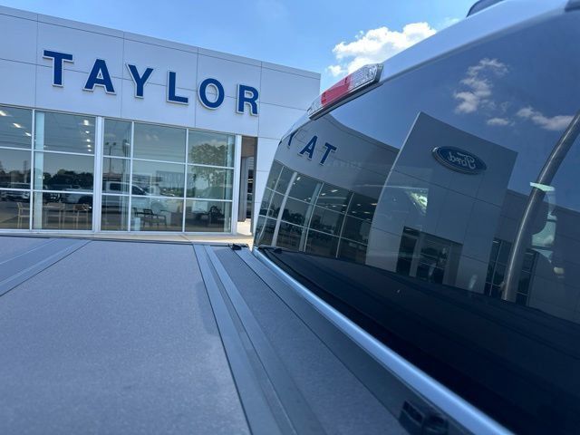 Used 2025 Ford F150 XLT w/ Equipment Group 301A Standard AWD/4WD image 13