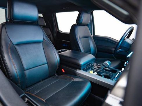 Used 2025 Ford F150 Lariat w/ FX4 Off-Road Package image 29