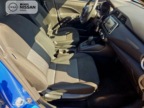 Used 2024 Nissan Versa S w/ Trunk Package image 13