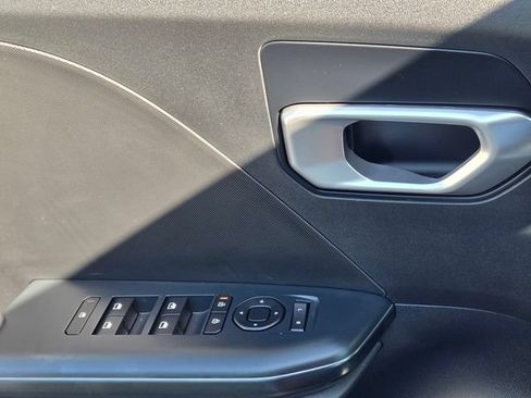 New 2026 Kia K4 FWD image 17