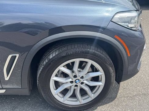 Used 2022 BMW X5 xDrive40i w/ Premium Package AWD/4WD image 9