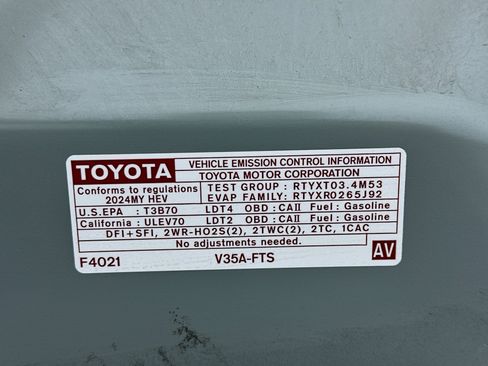 Used 2024 Toyota Sequoia SR5 w/ SR5 Premium Package image 23