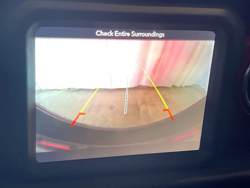 Used 2019 Jeep Wrangler Unlimited Rubicon image 17