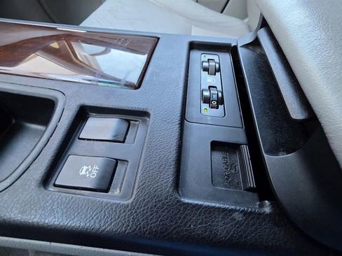 Used 2012 Lexus RX 350 FWD w/ Premium Pkg image 21