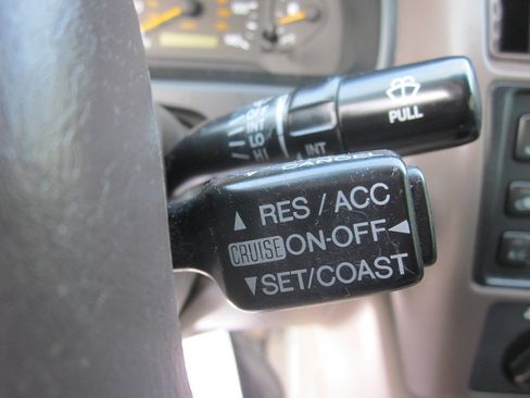 Used 1998 Toyota Avalon XL image 21