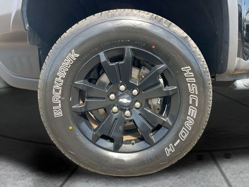 Used 2020 Chevrolet Colorado ZR2 w/ ZR2 Midnight Special Edition AWD/4WD image 32