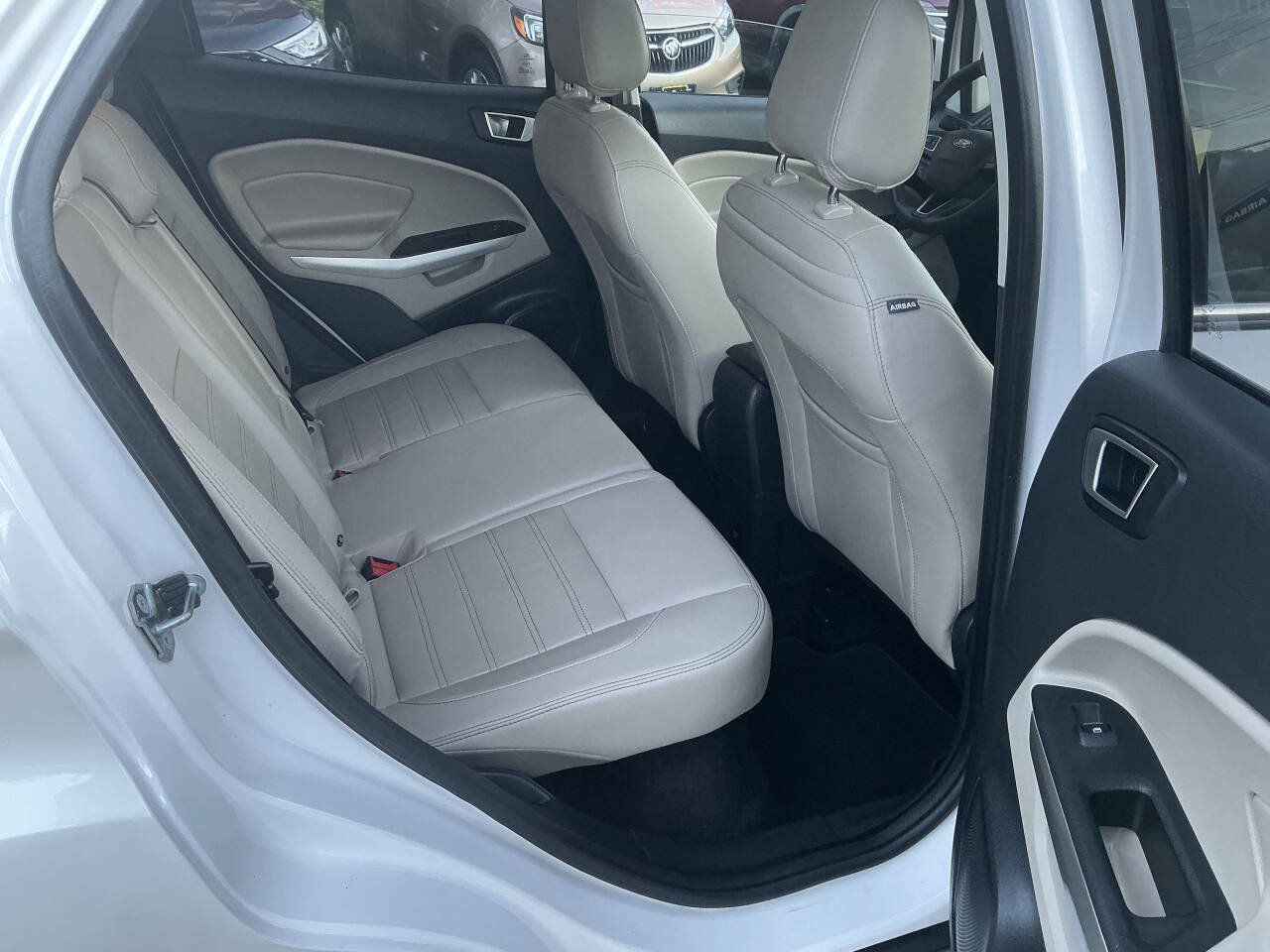 Used 2018 Ford EcoSport Titanium AWD/4WD image 27