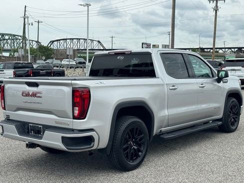 Used 2020 GMC Sierra 1500 Elevation w/ Elevation Value Package AWD/4WD image 5