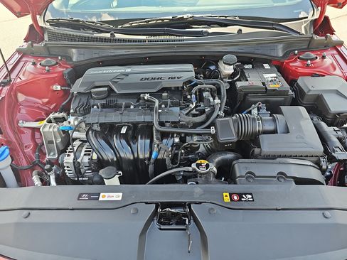 Used 2025 Hyundai Elantra Sport FWD image 27