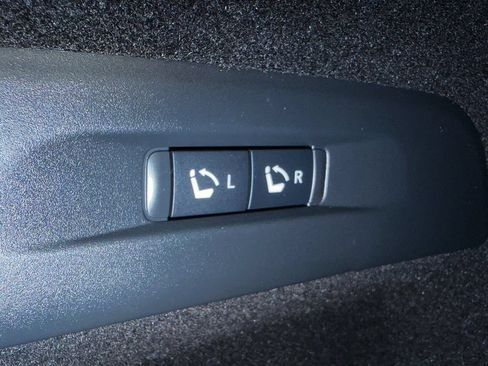 Used 2023 INFINITI QX60 Sensory w/ Cargo Package AWD/4WD image 40