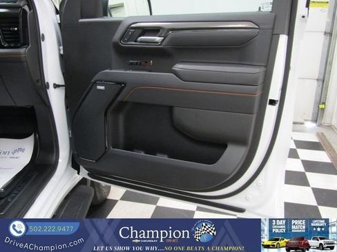 Used 2025 GMC Sierra 1500 AT4 w/ AT4 Premium Package AWD/4WD image 54