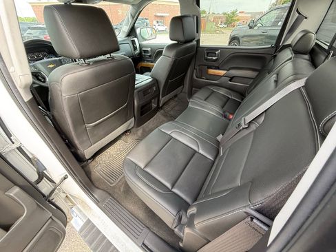 Used 2017 Chevrolet Silverado 1500 LTZ w/ Sport Package AWD/4WD image 23