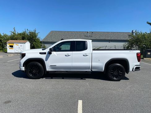 Used 2023 GMC Sierra 1500 Elevation w/ X31 Off-Road Package image 9