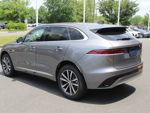 New 2026 Jaguar F-PACE R-Dynamic S image 10