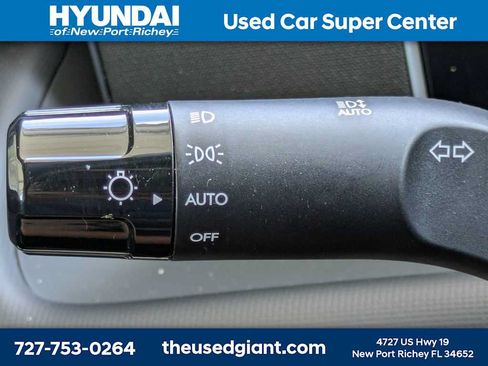 Certified 2026 Hyundai Santa Cruz SE FWD image 29