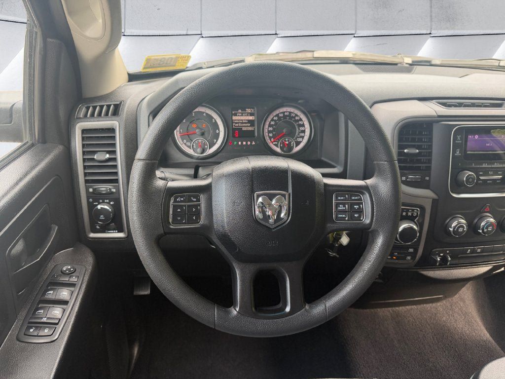 Used 2019 RAM 1500 Express AWD/4WD image 13