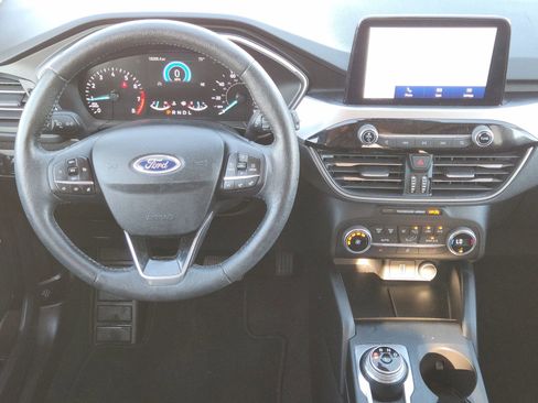 Used 2020 Ford Escape SEL image 30