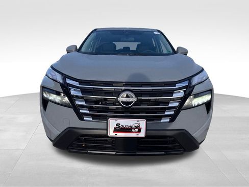 New 2026 Nissan Rogue SV image 9