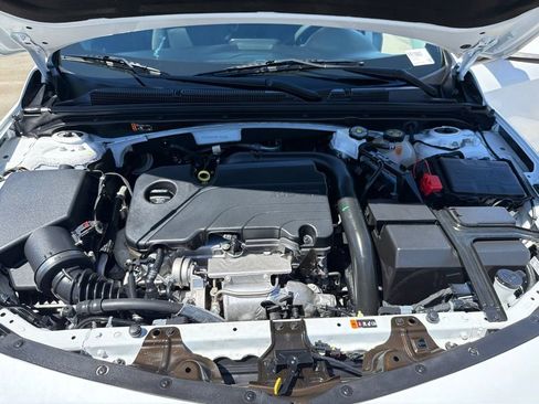 Used 2024 Chevrolet Malibu LT FWD image 13
