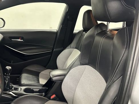 Used 2021 Toyota Corolla XSE FWD image 12
