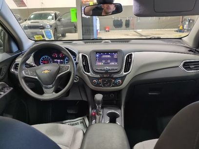Used 2022 Chevrolet Equinox LS