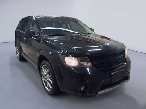 Used 2015 Dodge Journey R/T w/ Flexible Seating Group image 1