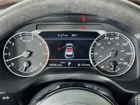 Used 2023 Nissan Rogue SV AWD/4WD image 12