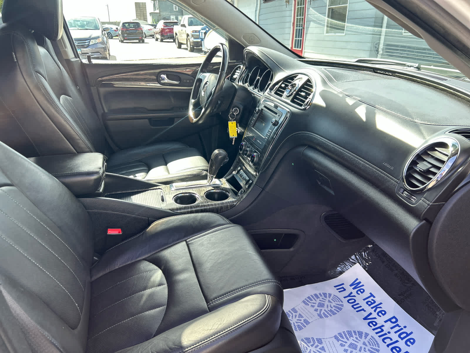 Used 2014 Buick Enclave Leather AWD/4WD image 30