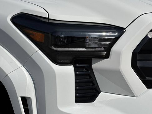 New 2026 Toyota Tacoma SR5 AWD/4WD image 30