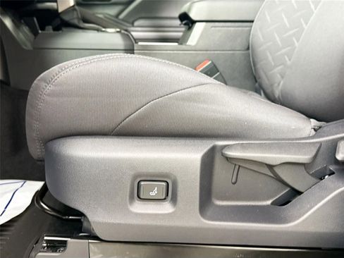 New 2026 Toyota Tacoma SR5 image 30