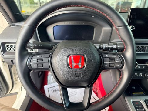 Used 2023 Honda Civic Type R image 8