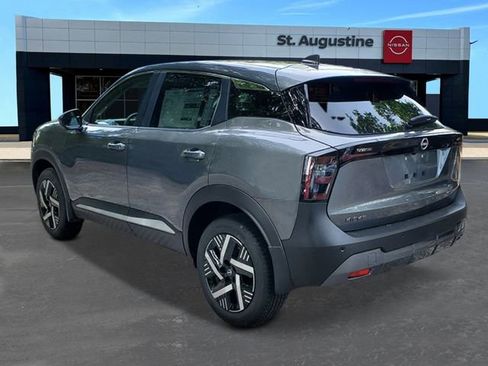 New 2026 Nissan Kicks SV image 4