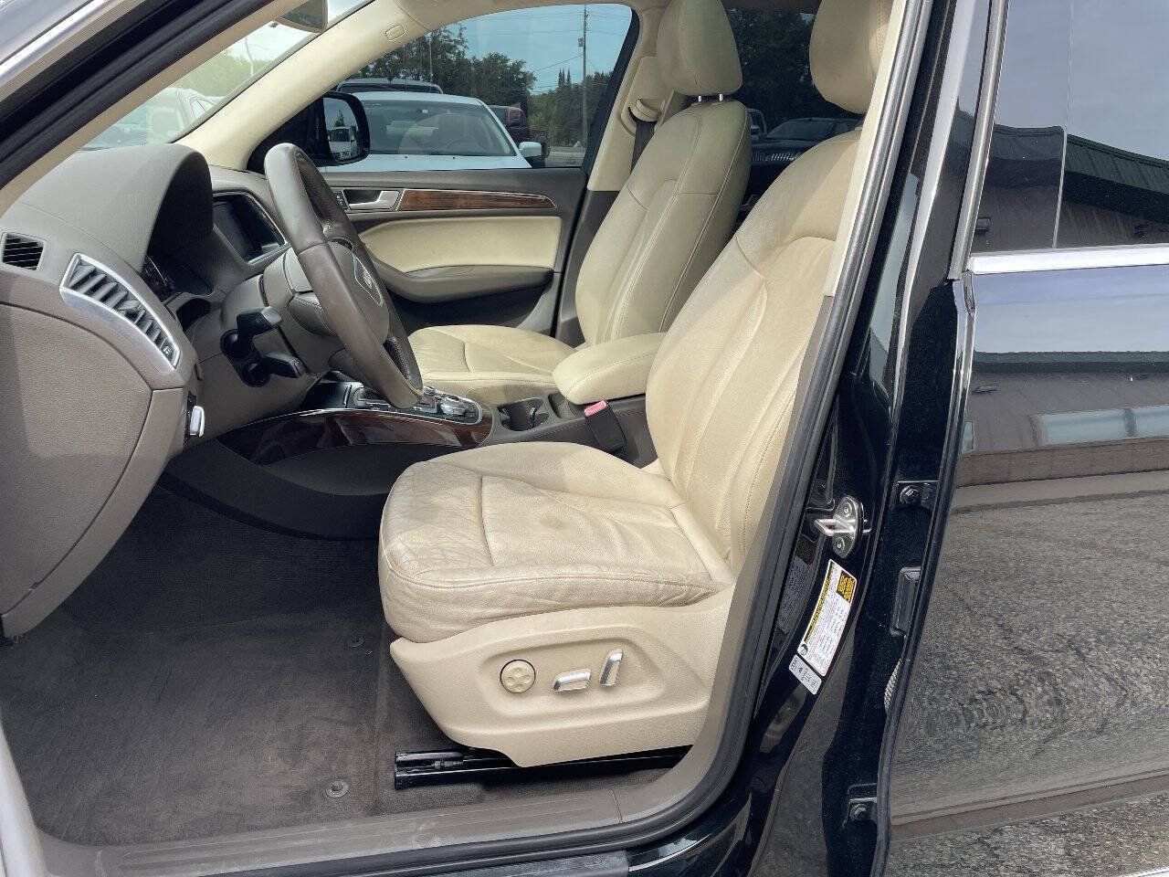Used 2015 Audi Q5 2.0T Premium AWD/4WD image 16