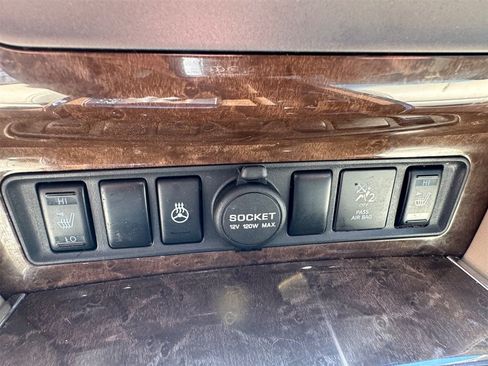 Used 2017 INFINITI QX80 4WD w/ Driver Assistance Package image 27